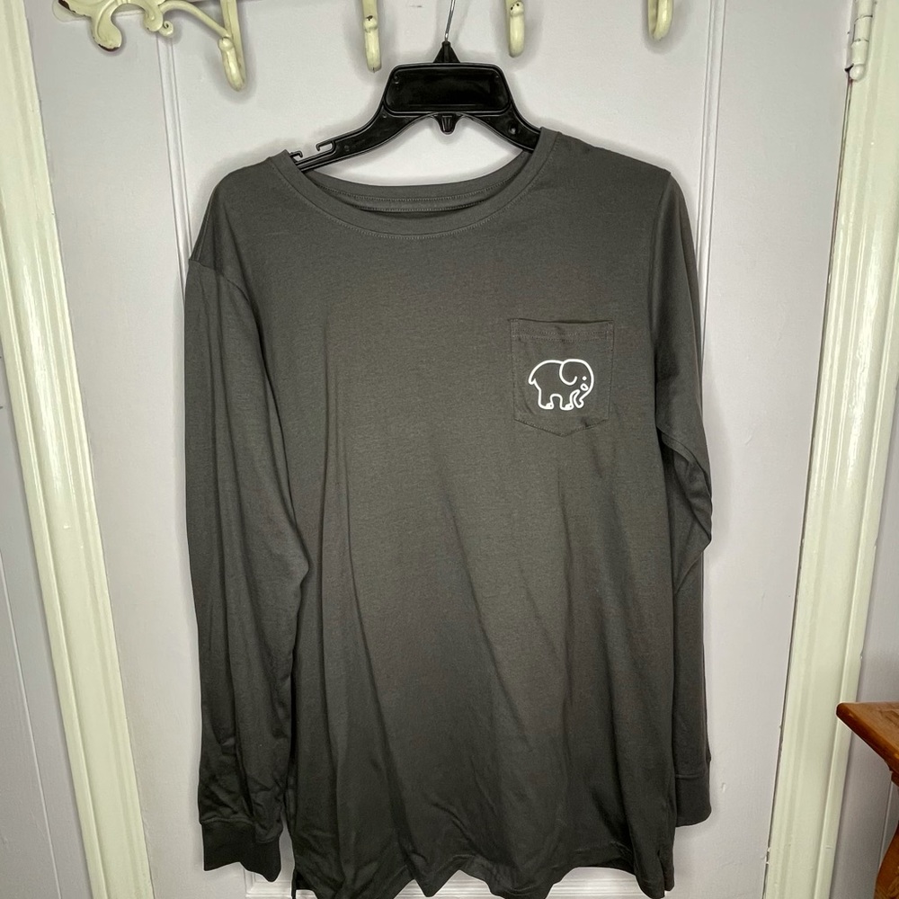 Ivory Ella long sleeve grey shirt